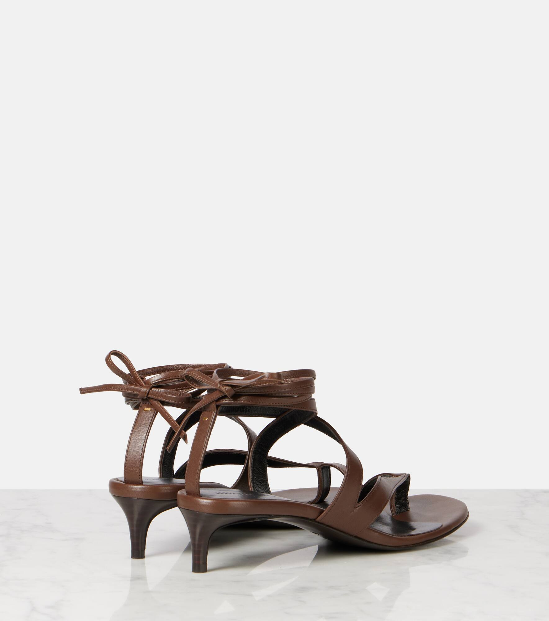 Aimee 35 leather thong sandals - 2