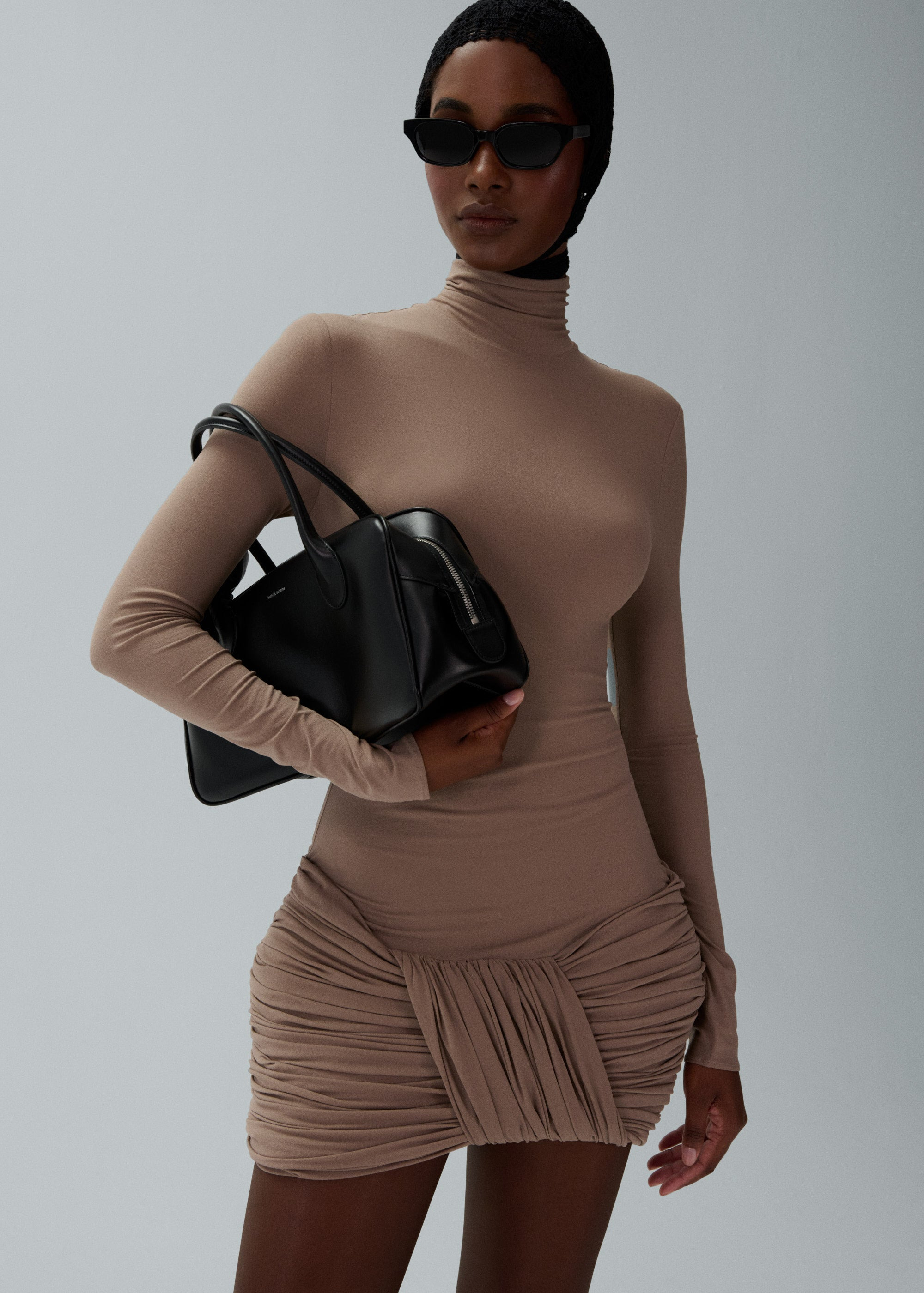 Long sleeve hip dress in beige - 3