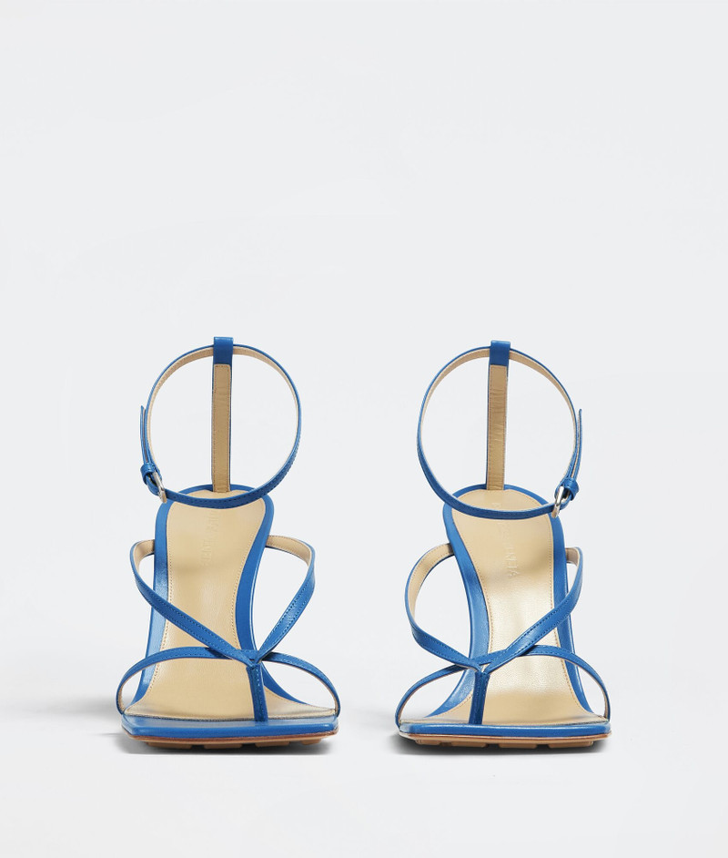 Bottega Veneta stretch outlook