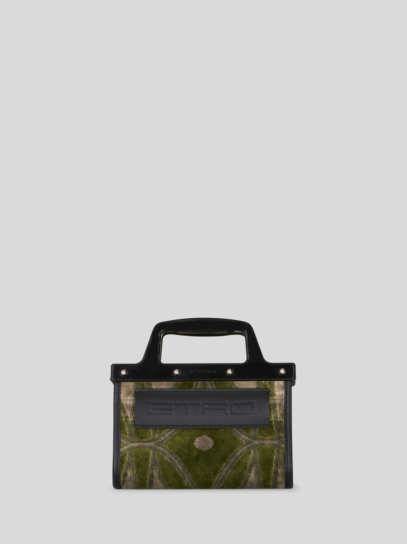 LOVE TROTTER BELT BAG 3