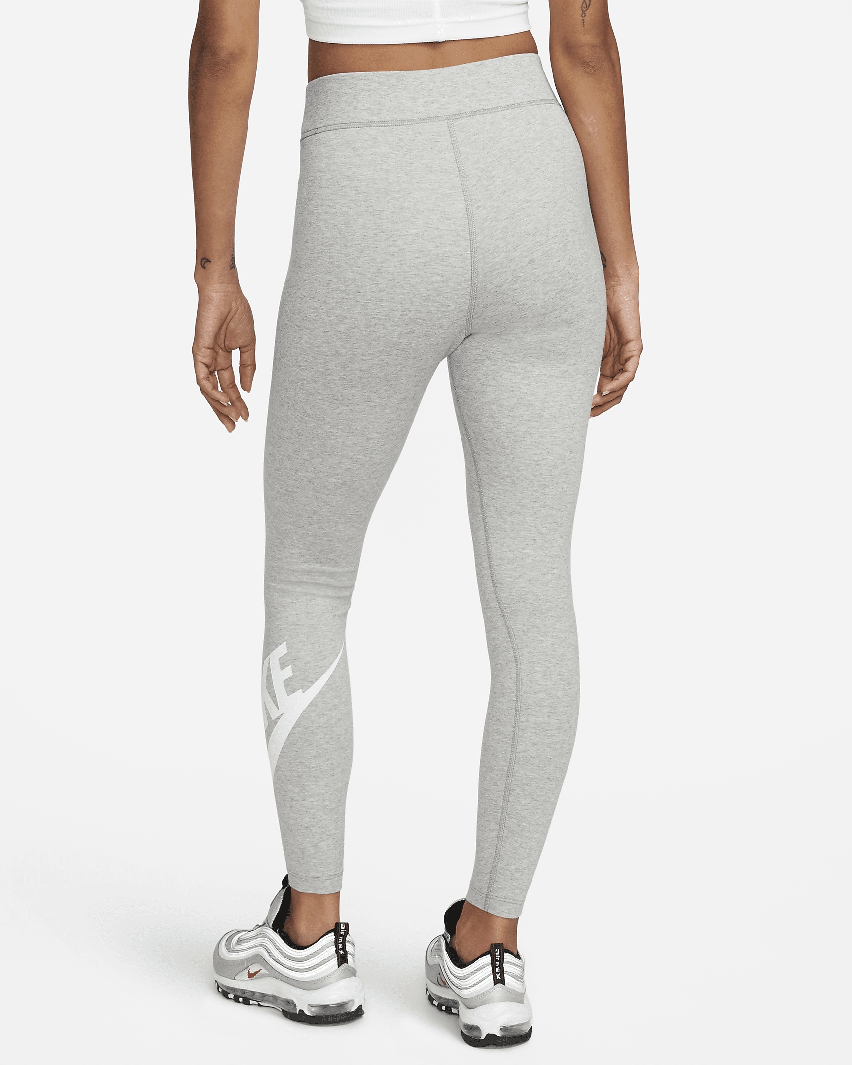 Nike Sportswear Classics Women's High-Waisted Graphic Leggings - 2