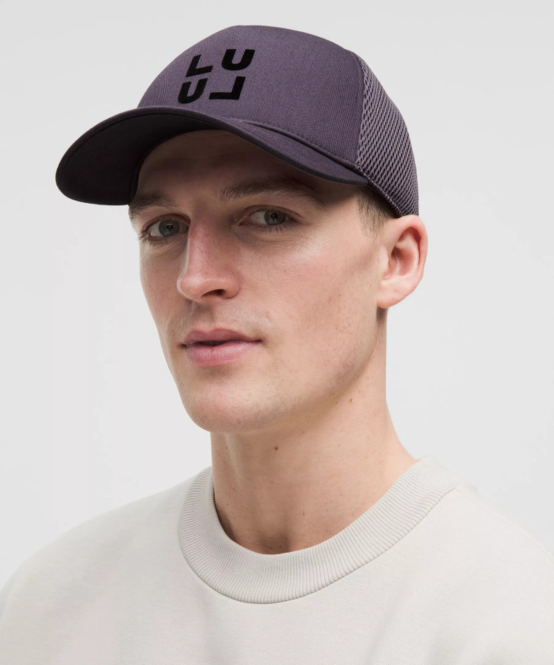 lululemon Trucker Hat *Stack outlook