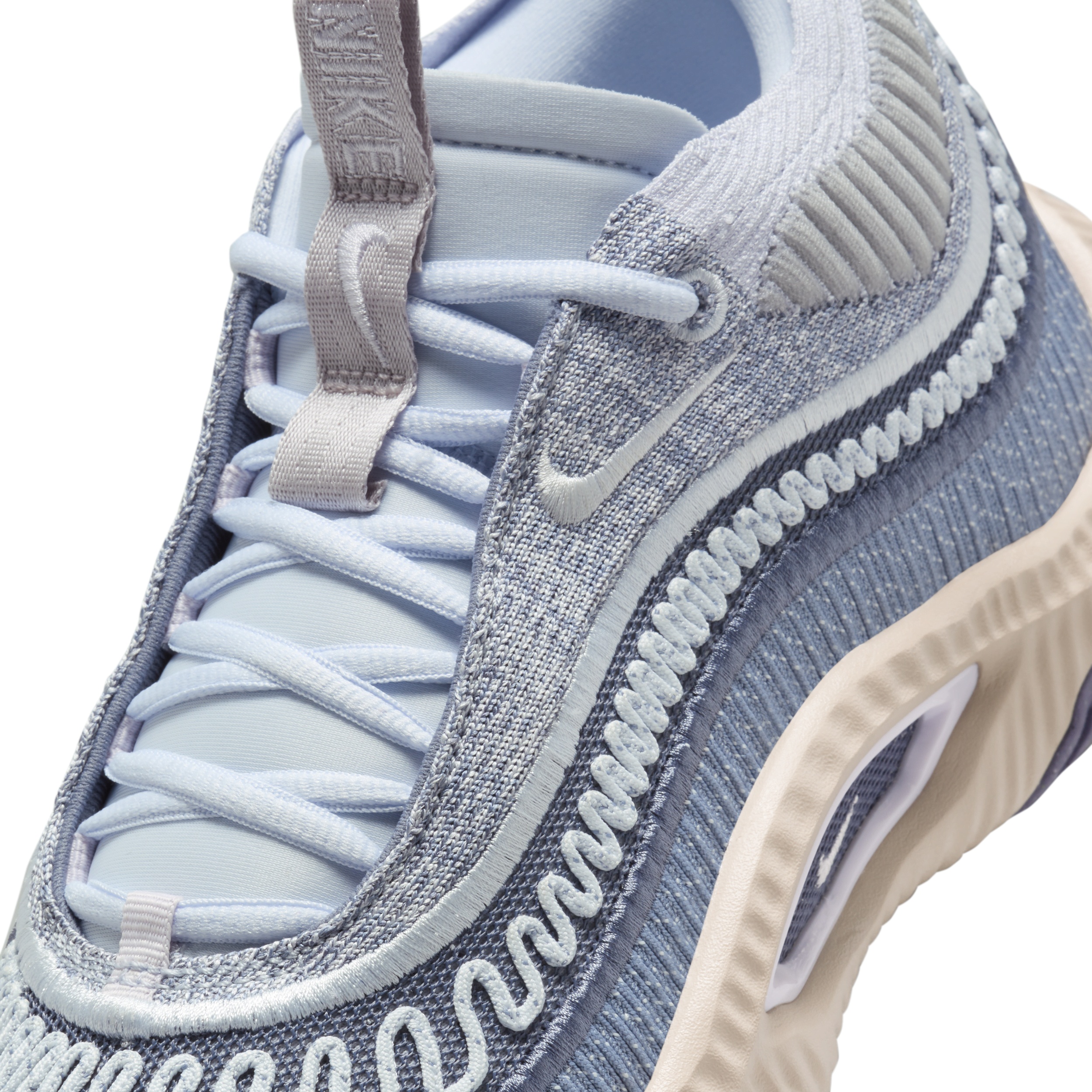 Nike Women's Cosmic Unity 3 Basketball Shoes - 7