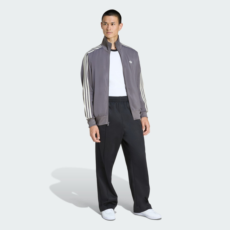BAGGY TRACK PANTS 4