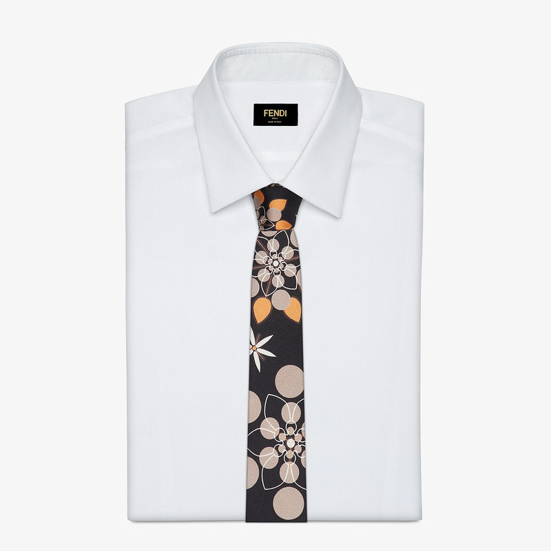 FENDI Silk tie outlook