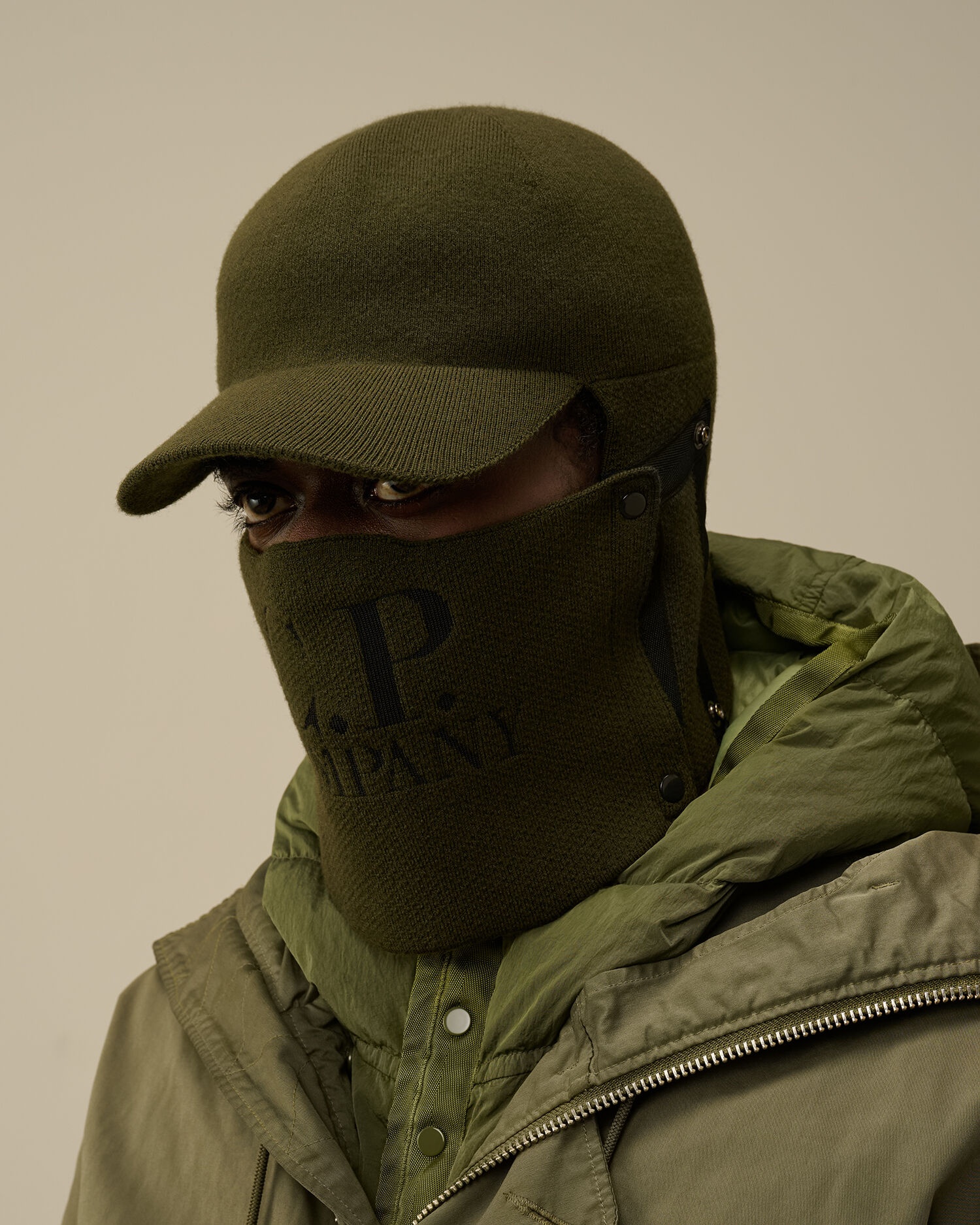 Extrafine Merino Wool Visor Neck Hat - 2