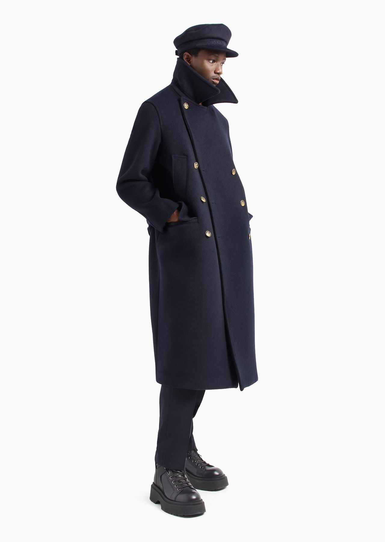 Double-breasted, wool cloth coat with gold buttons - 4