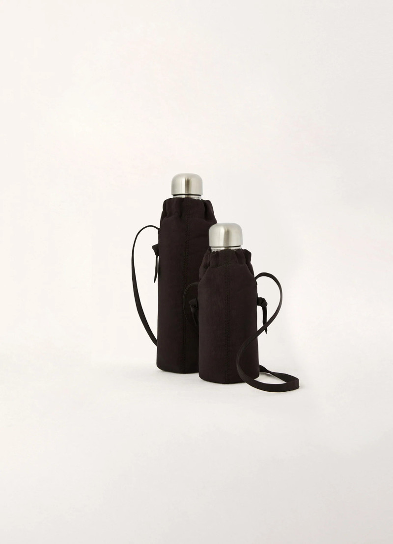 MEDIUM WATER BOTTLE-CARRIER
NYLON CANVAS 4