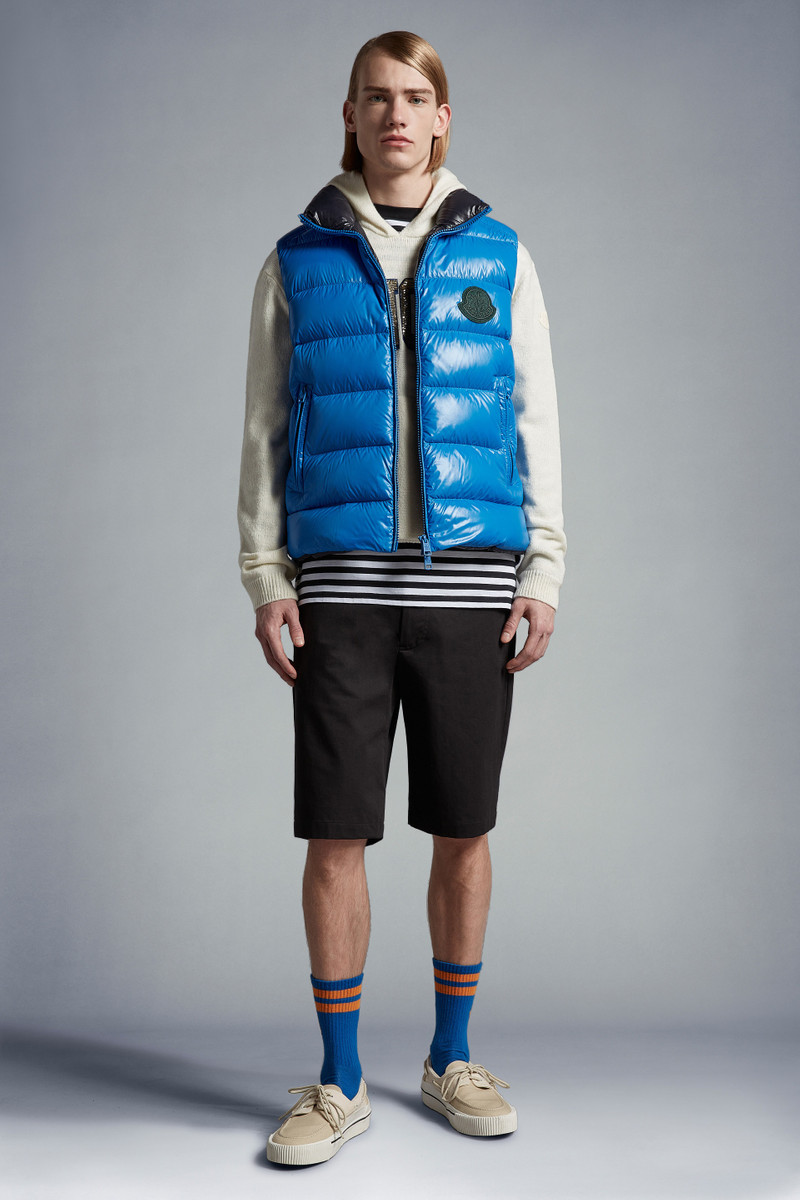 Moncler Gabardine Shorts outlook