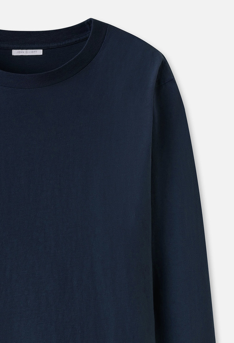 John Elliott LS UNIVERSITY TEE outlook