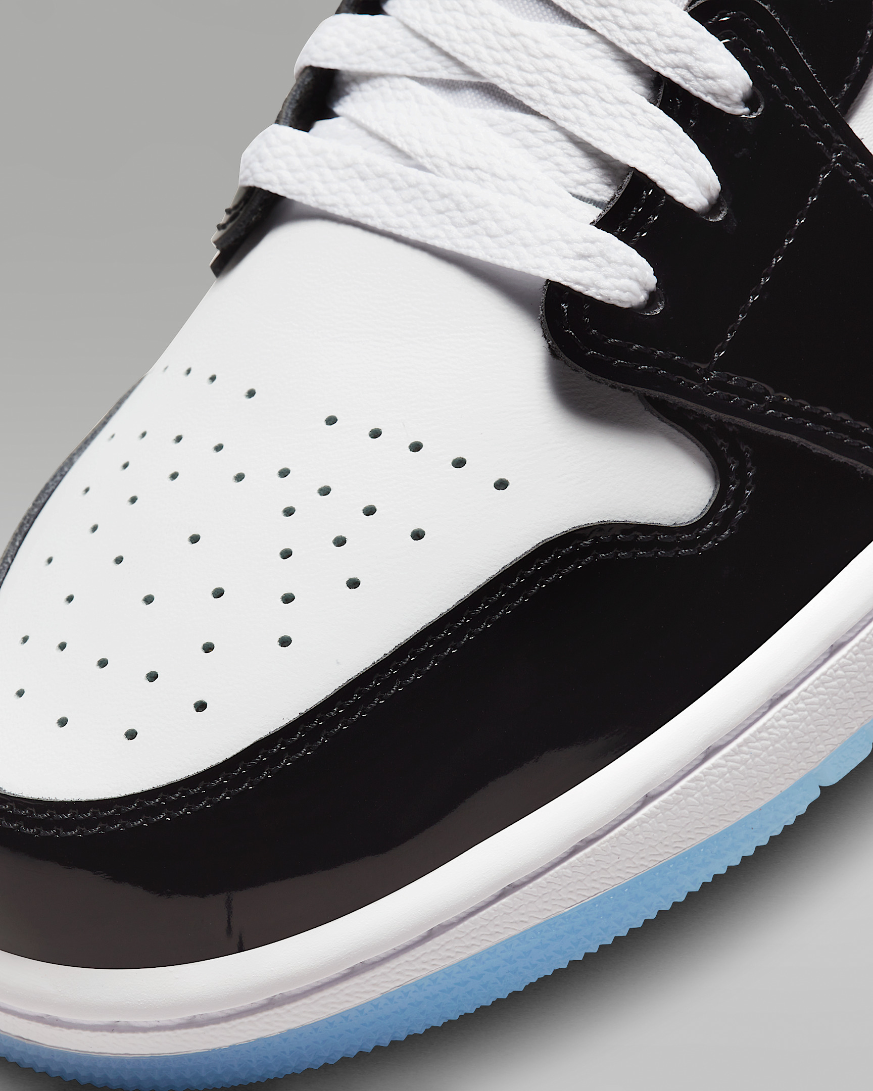 Air Jordan 1 Low SE Men's Shoes - 7