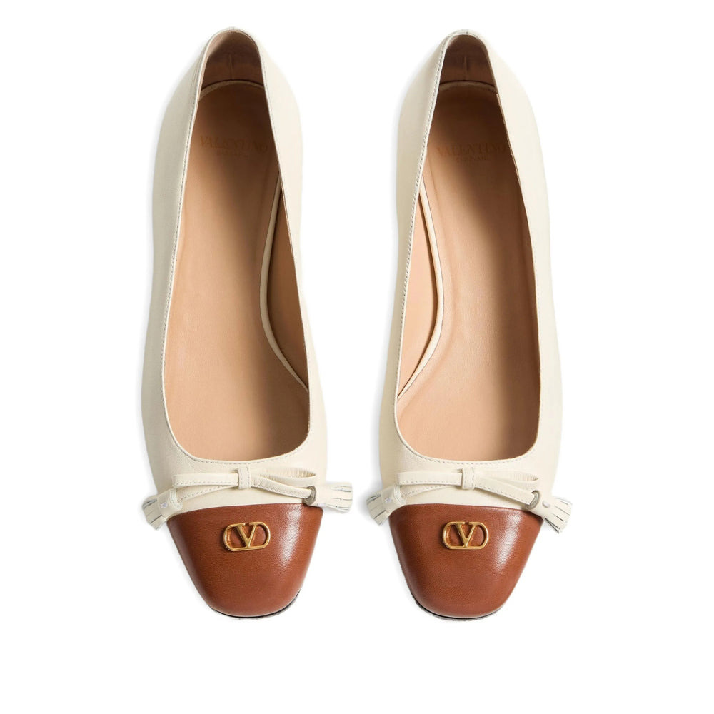 Valentino Garavani Neutrals Ballet Flats Women - 4