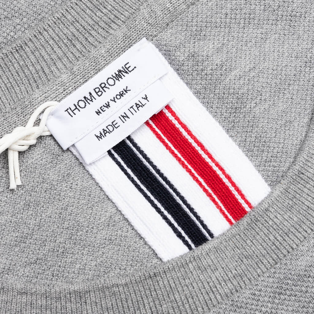 THOM BROWNE CENTER BACK STRIPE PIQUE TEE - LIGHT GREY - 4