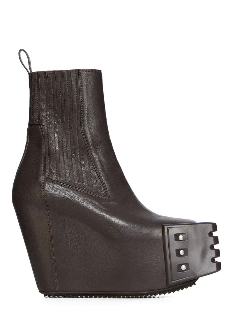 BOOTS 1