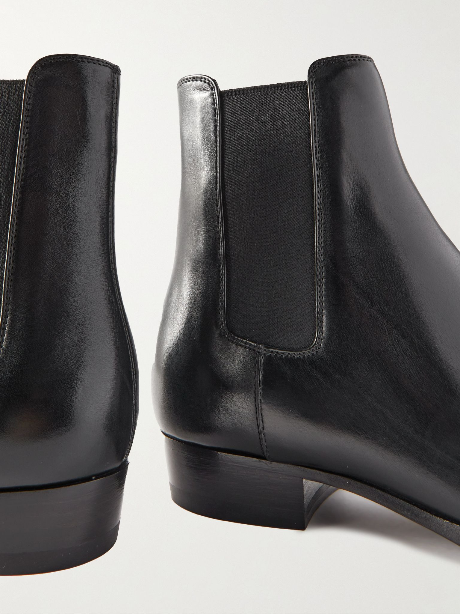 Wyatt Leather Chelsea Boots Black - 5