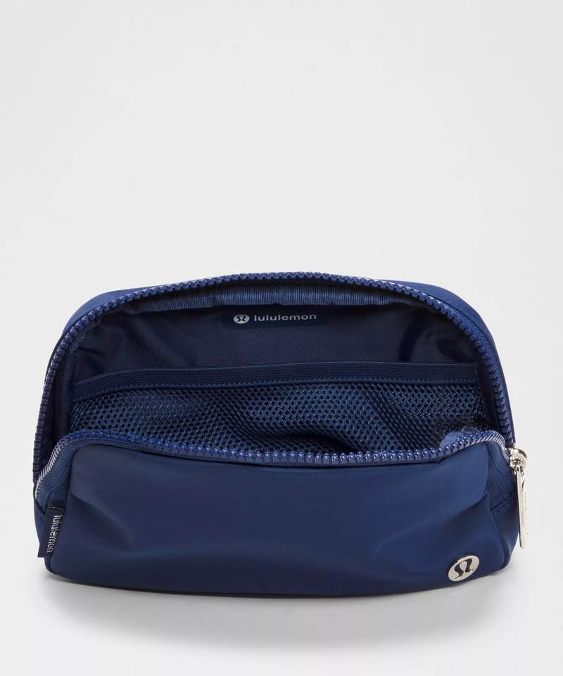 Everywhere Belt Bag 1L 5