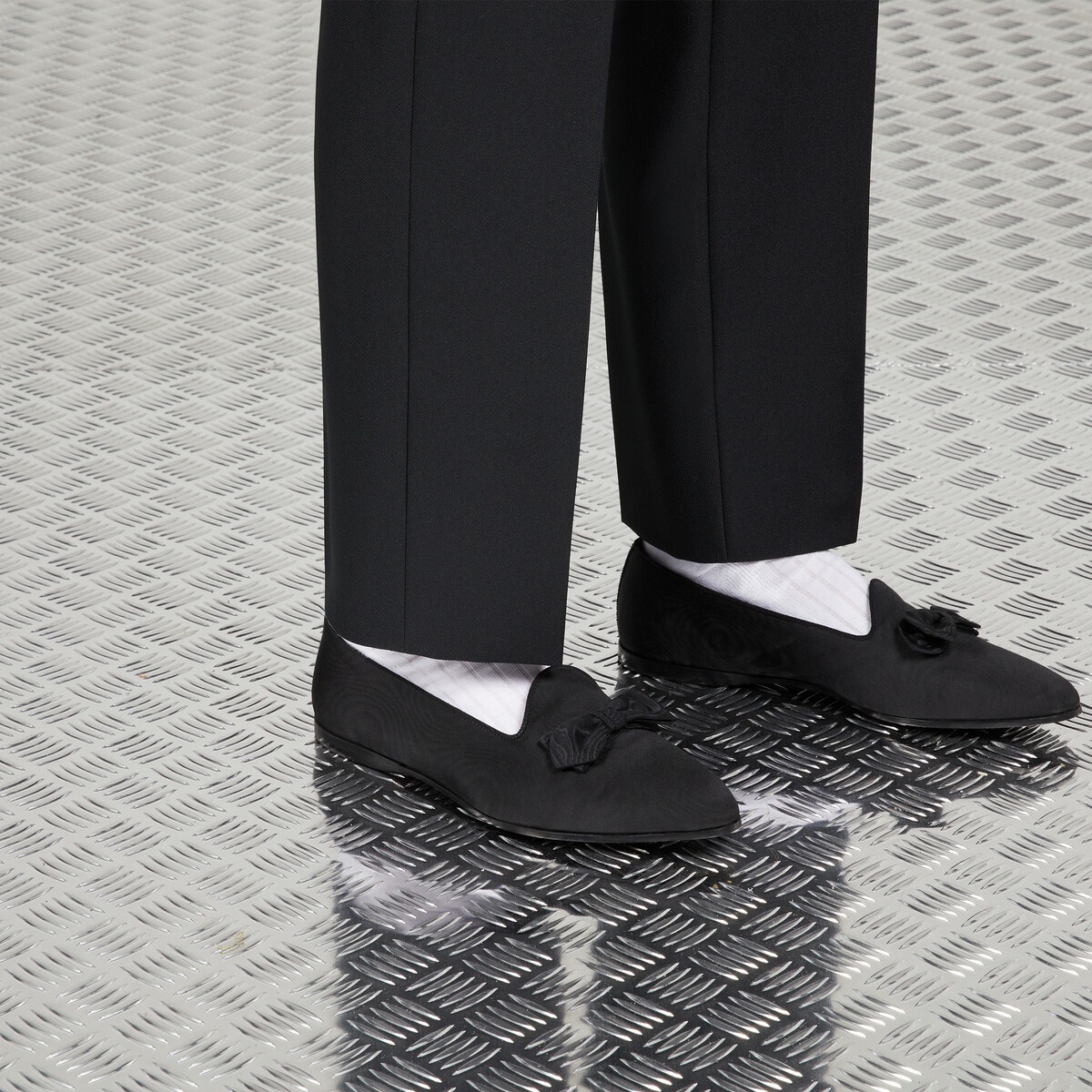Men's loafer with bow - 3