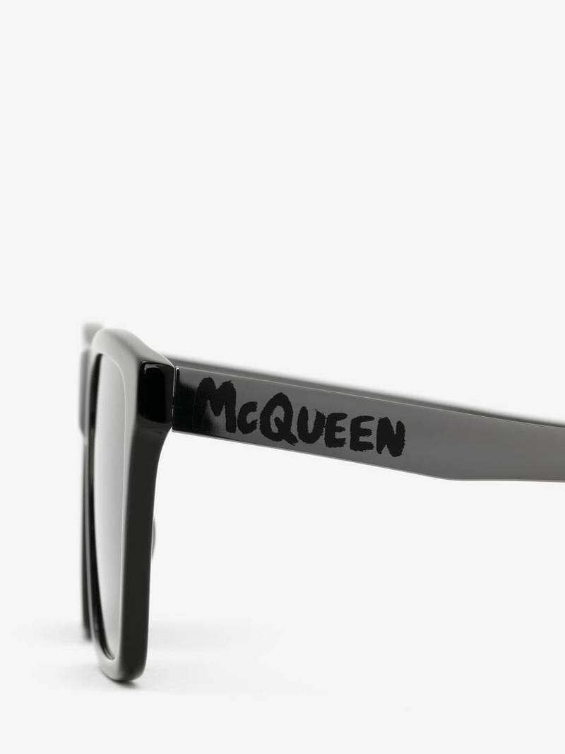 Mcqueen Graffiti Flat Top Sunglasses in Black/grey 4