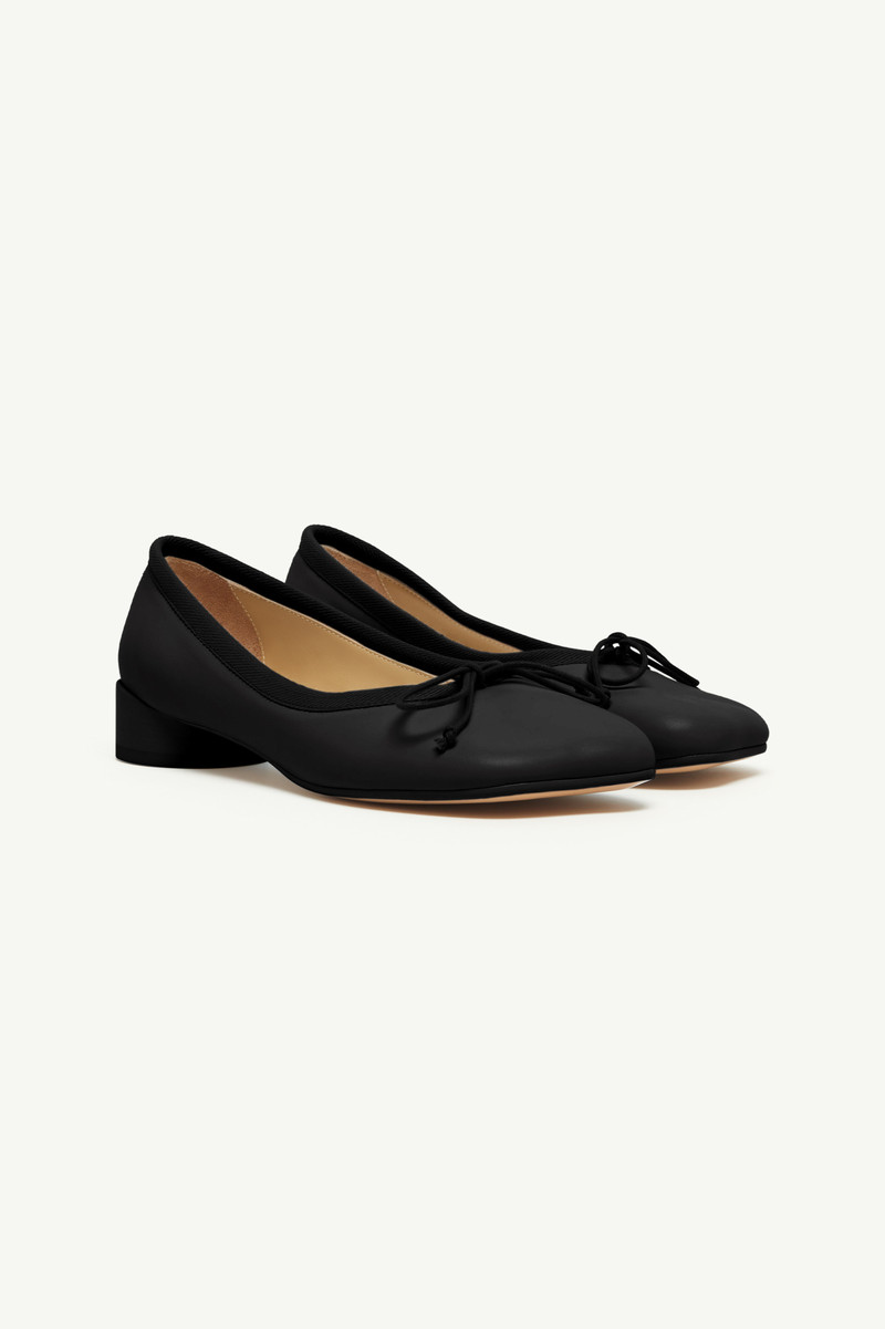 MM6 Maison Margiela Anatomic Ballerinas outlook