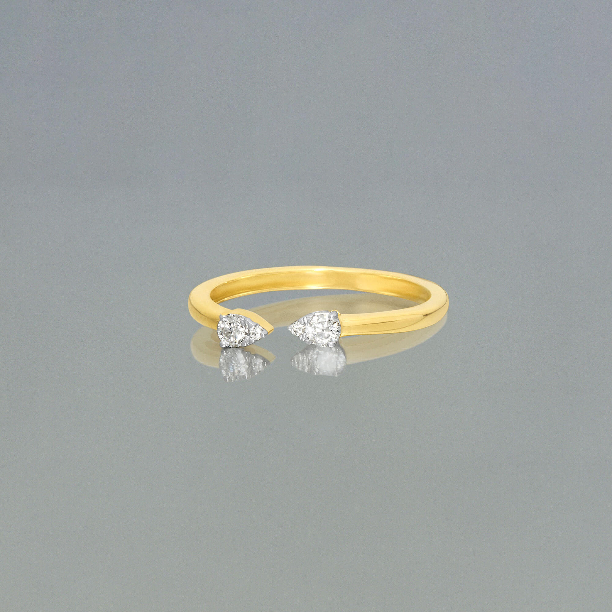Perfect Pear Pinch Ring - 5