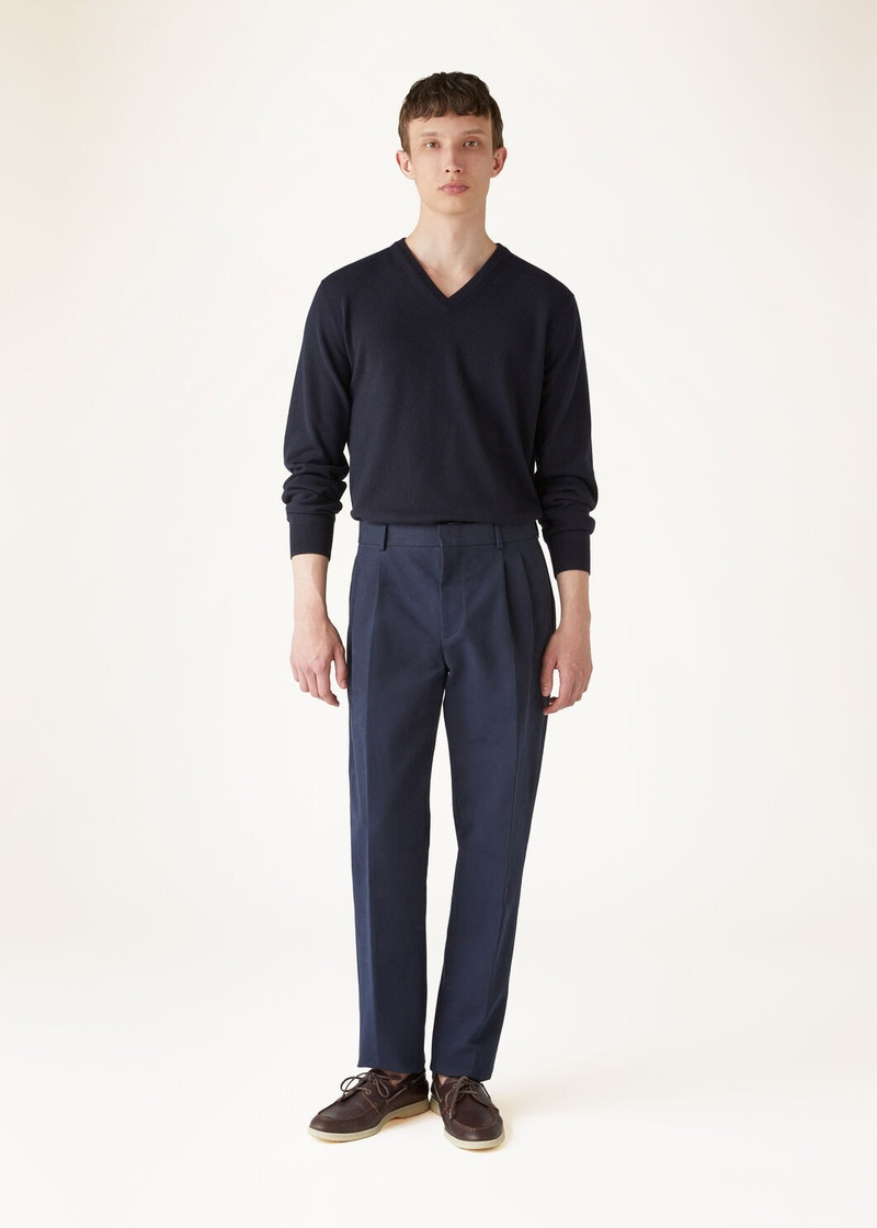 Loro Piana Classic V-Neck outlook