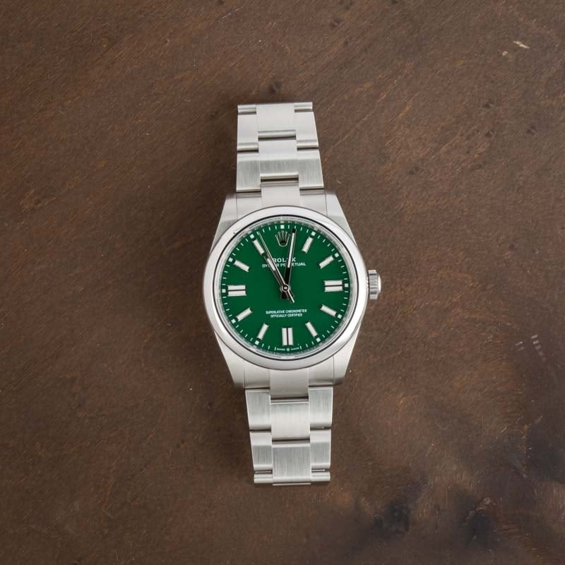 Rolex Oyster Perpetual 41 134300 Green Dial - 6