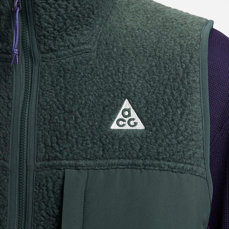 Nike Nike ACG Arctic Wolf Vest 'Green' FN2449-338 outlook