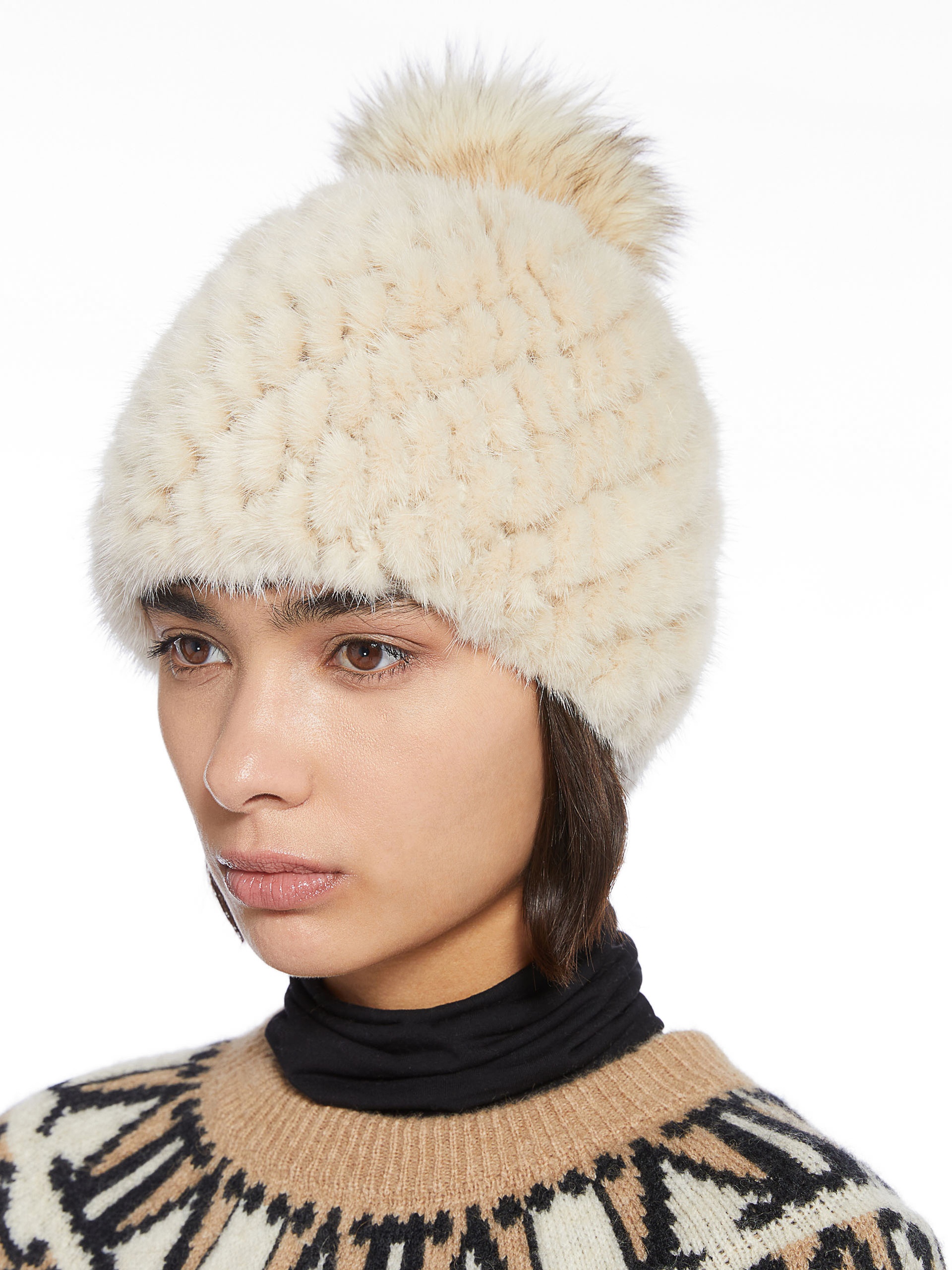 DELIA Knitted mink hat - 3