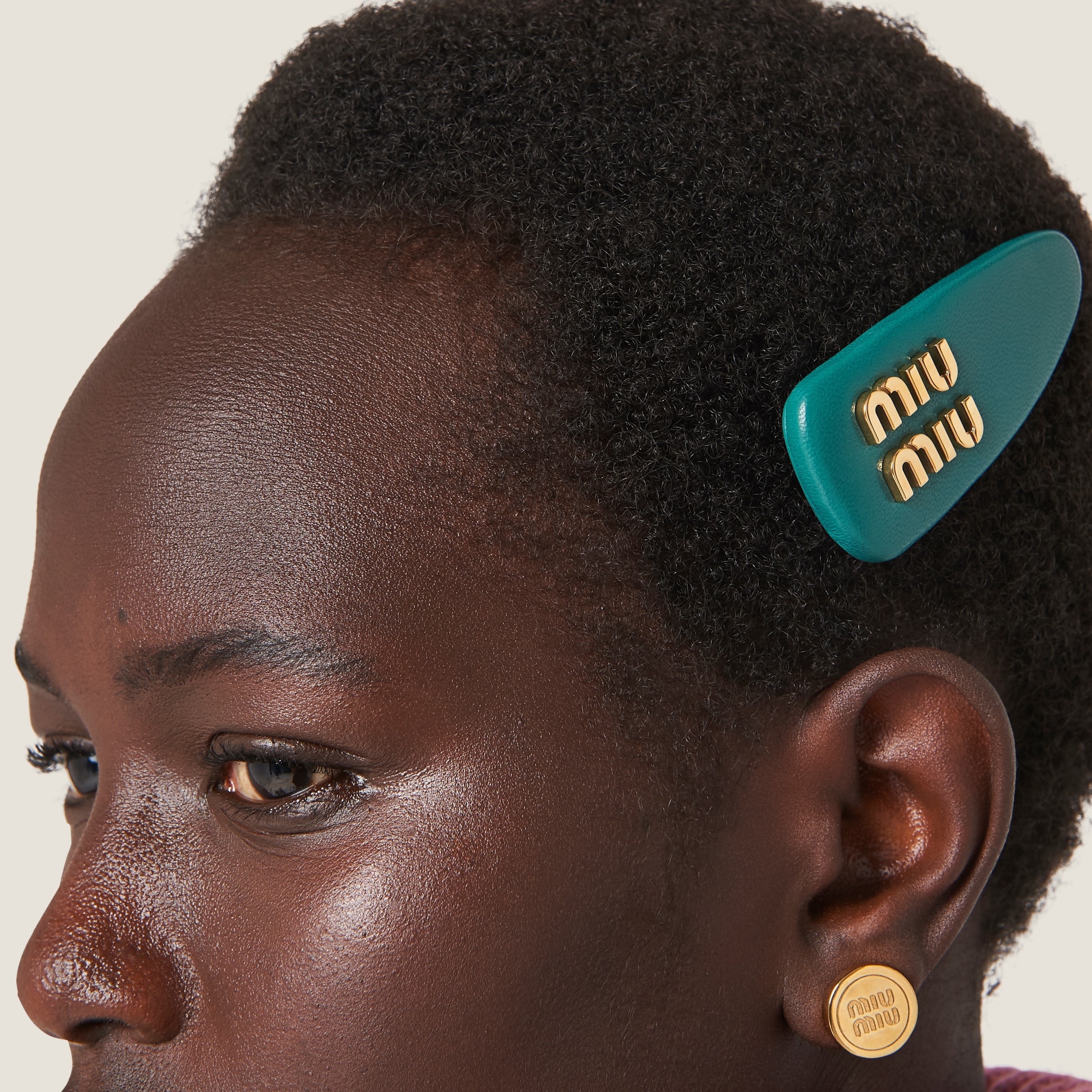 Nappa leather hair clip - 1