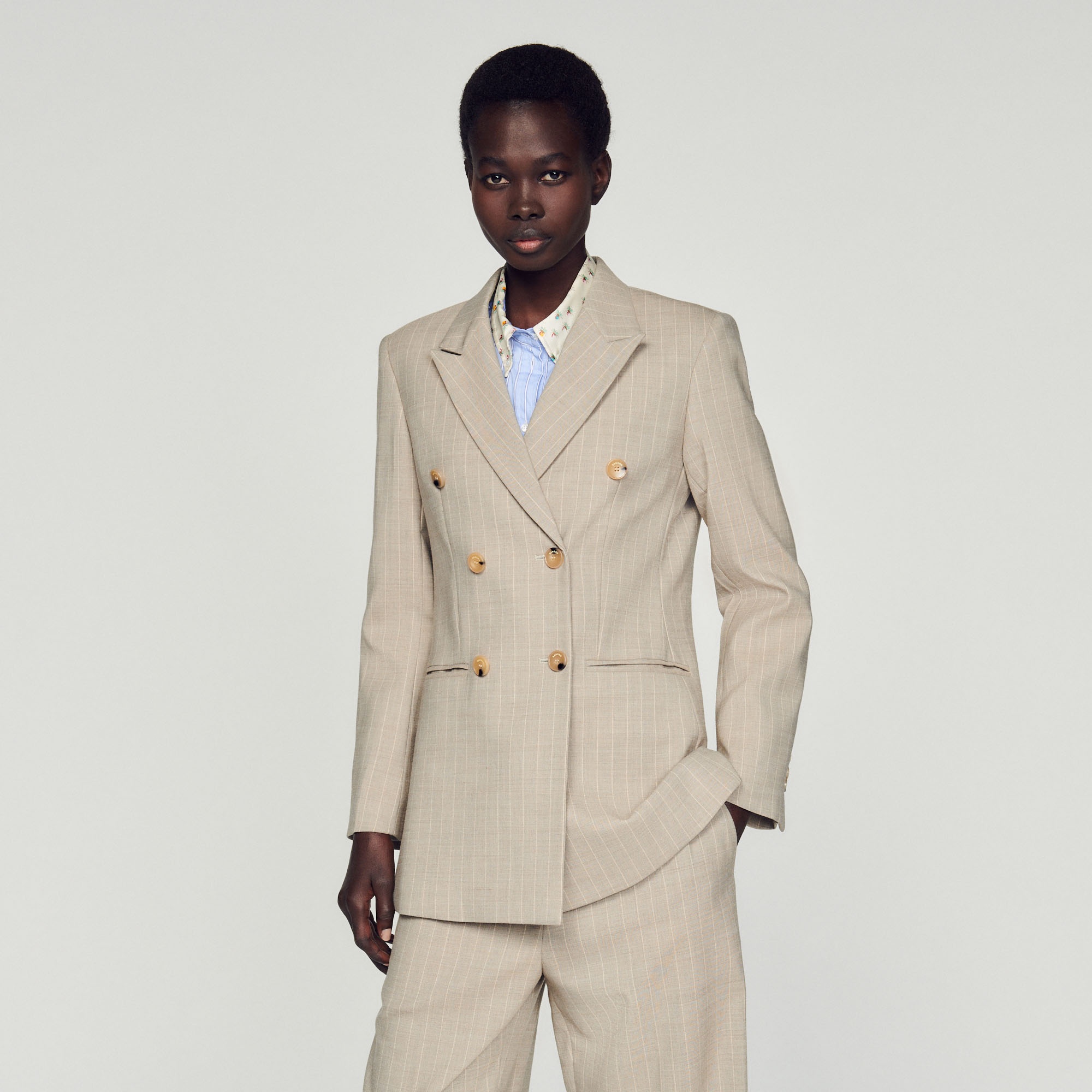 Tailored pinstripe jacket - 5
