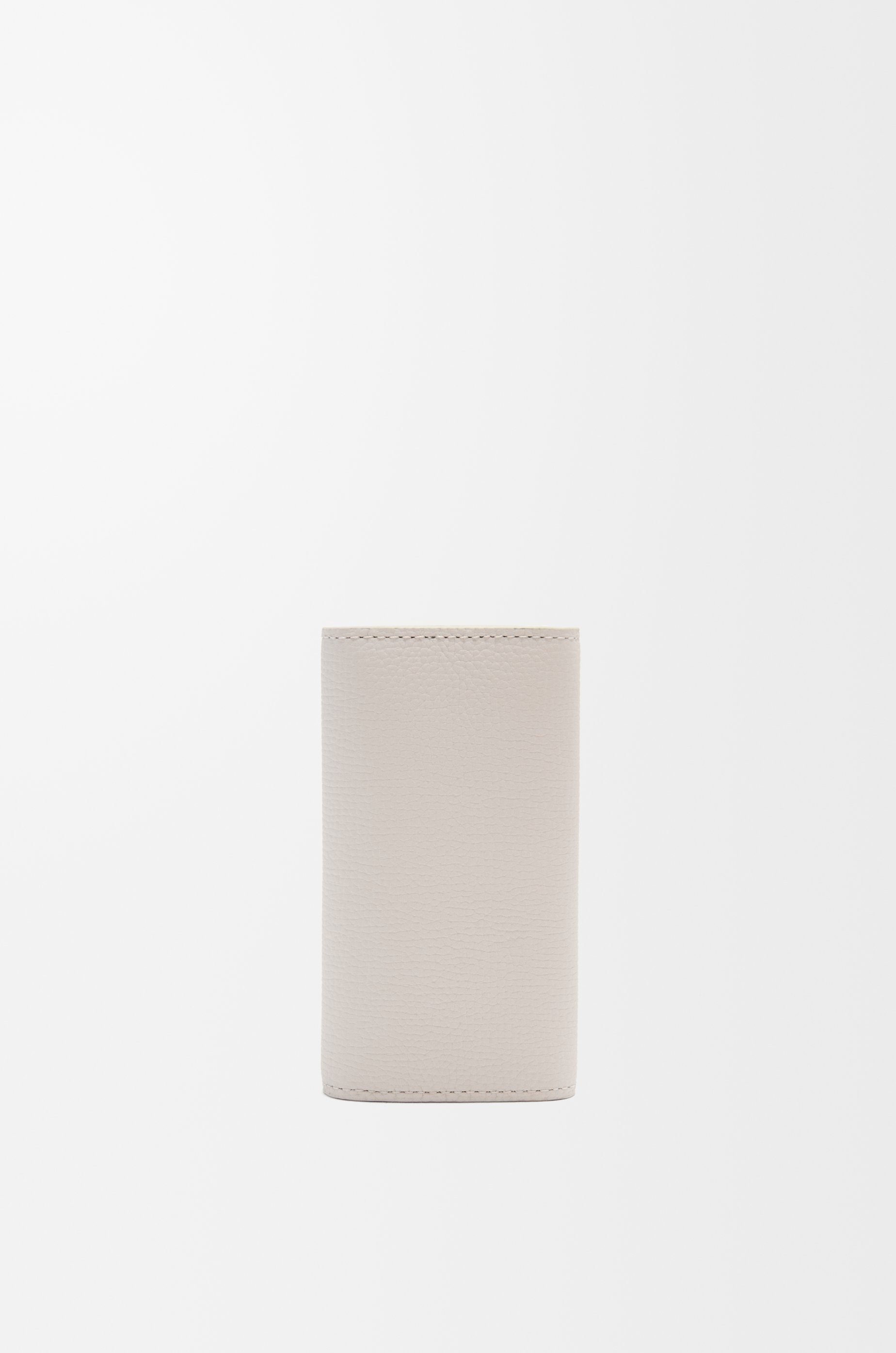 Anagram key case in pebble grain calfskin - 4