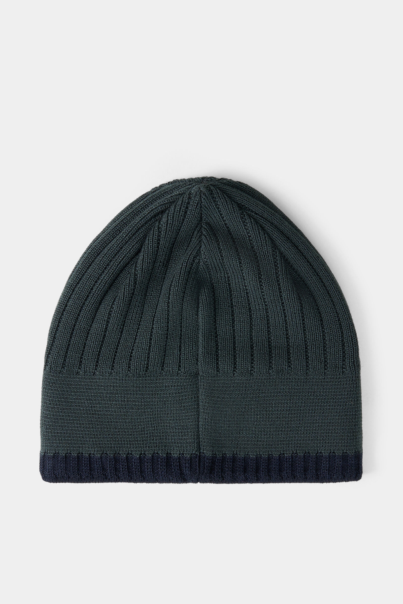 Eastan Beanie in Dark green - 2