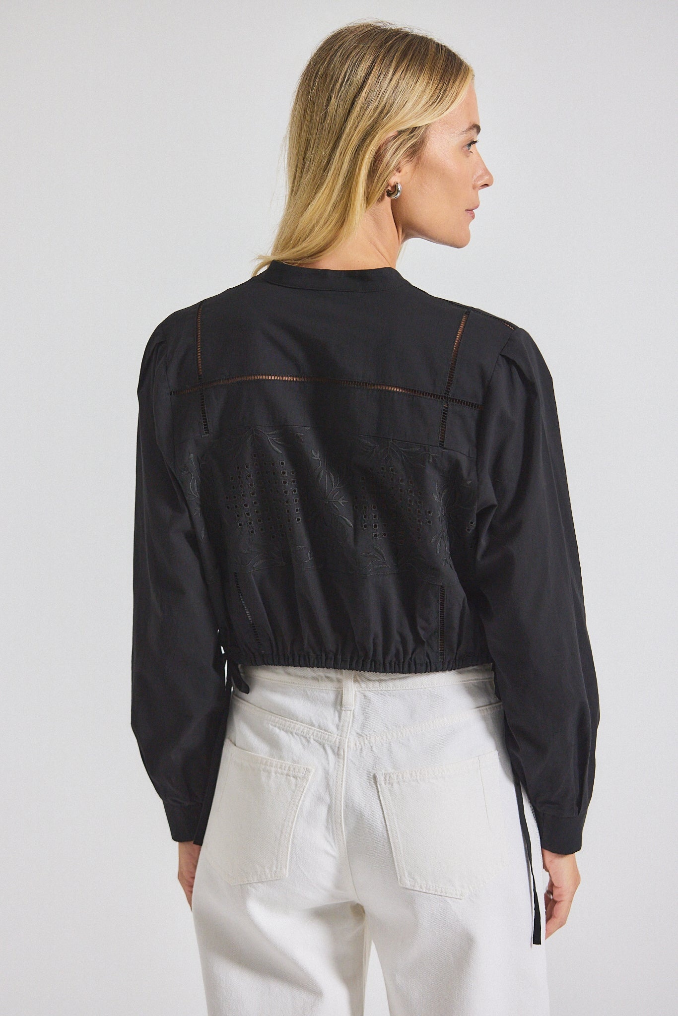MALORY GARDEN TILE EYELET BLOUSE - 5