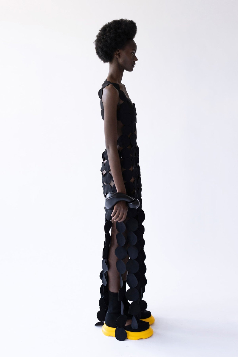 MULTI CIRCLE ASYMMETRIC DRESS BLACK 6