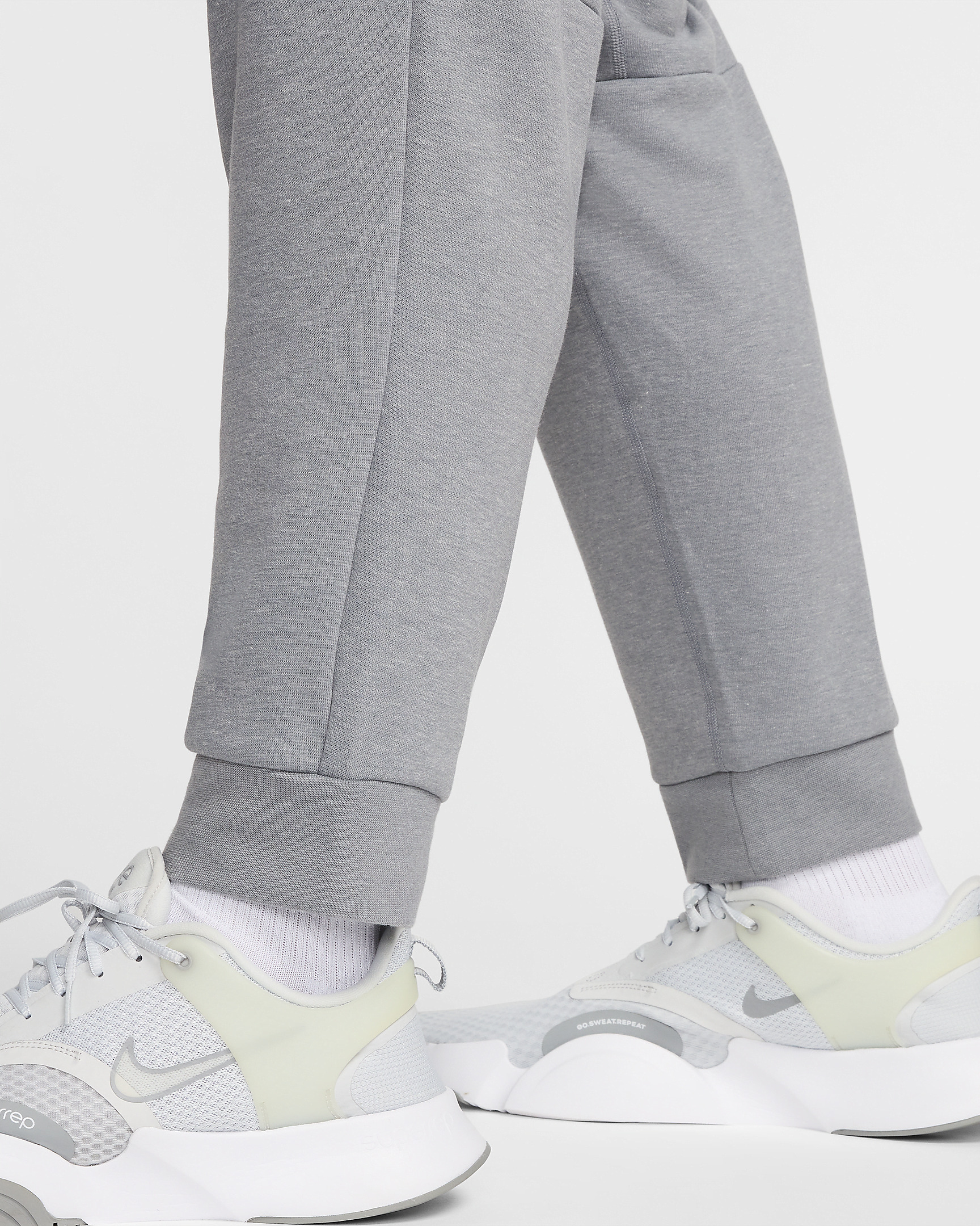 Nike Primary Men's Dri-FIT UV Versatile Joggers - 14