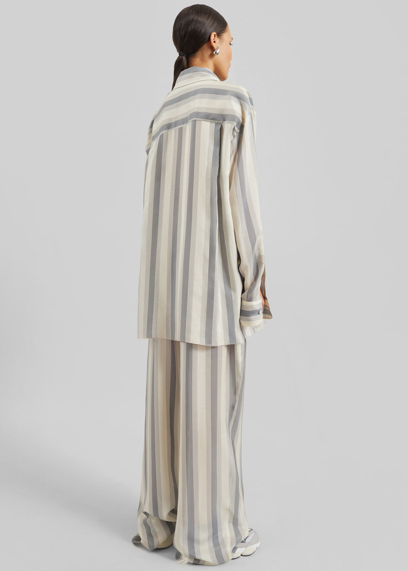 Peri Fluid Shirt - White/Grey Stripe 13