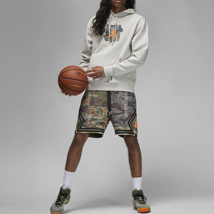 Air Jordan x UNDEFEATED HOODIE 'Grey' DX4300-050 - 3