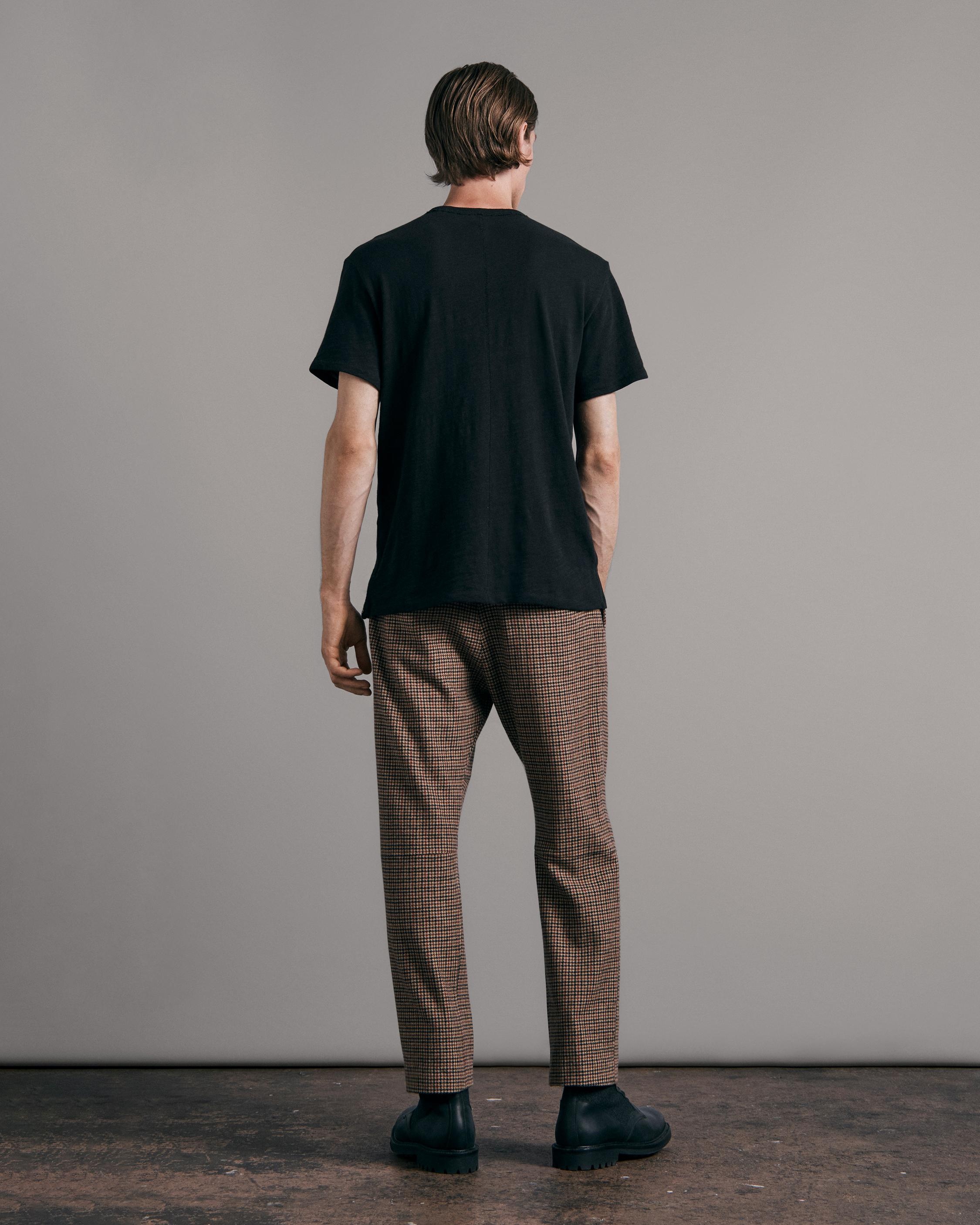 Chester Houndstooth Wool Trouser
Classic Fit Pant - 5