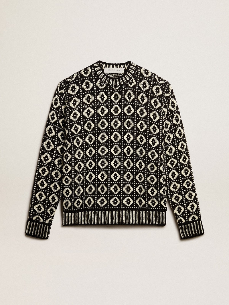 Round-neck sweater with geometric pattern in vintage white and black 1