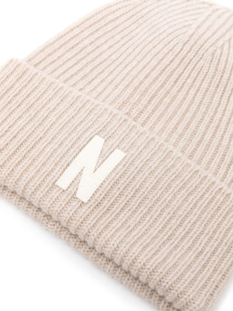 NORSE PROJECTS logo-patch ribbed wool beanie outlook