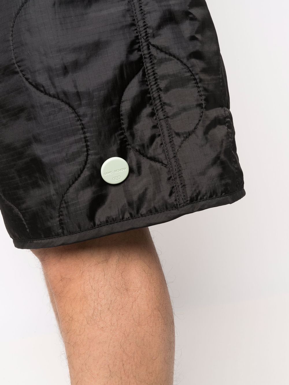 embroidered-logo quilted shorts - 5