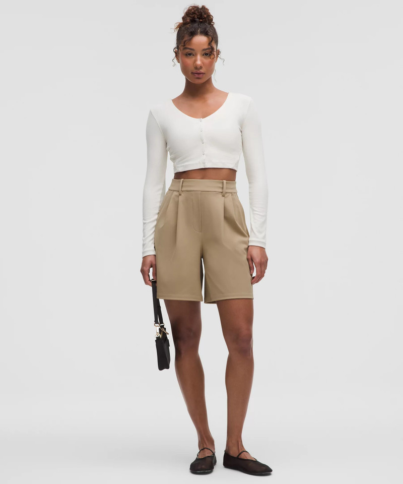 lululemon Daydrift Pleated High-Rise Short 7" outlook