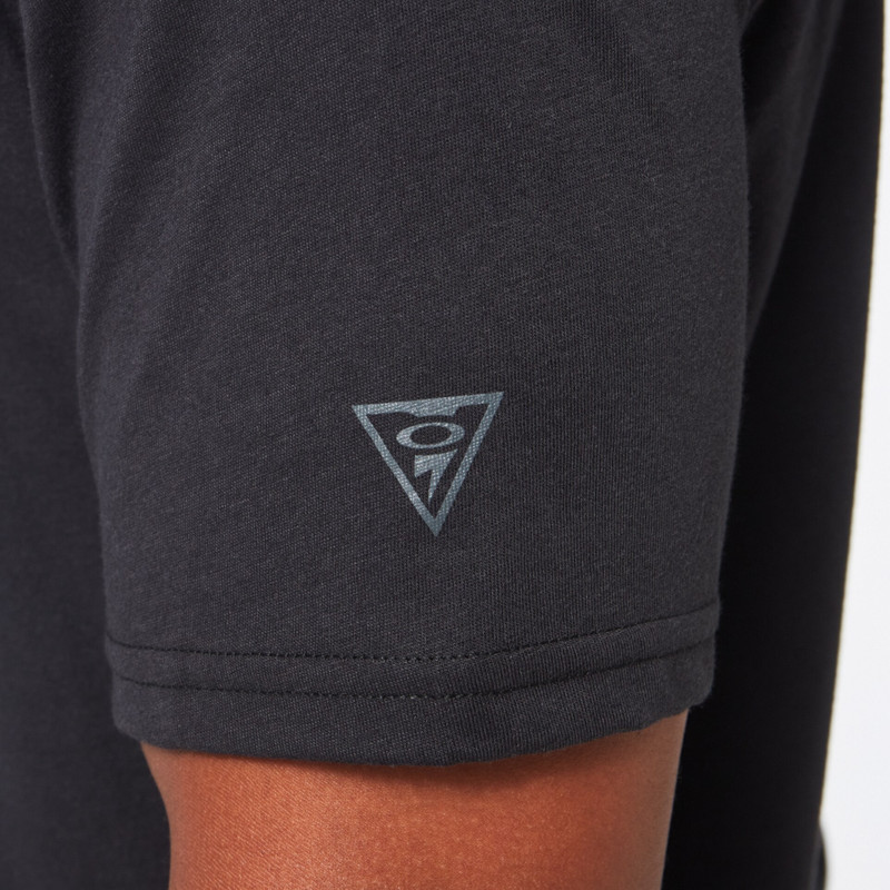 SI Oakley Eagle Tab Tee 7