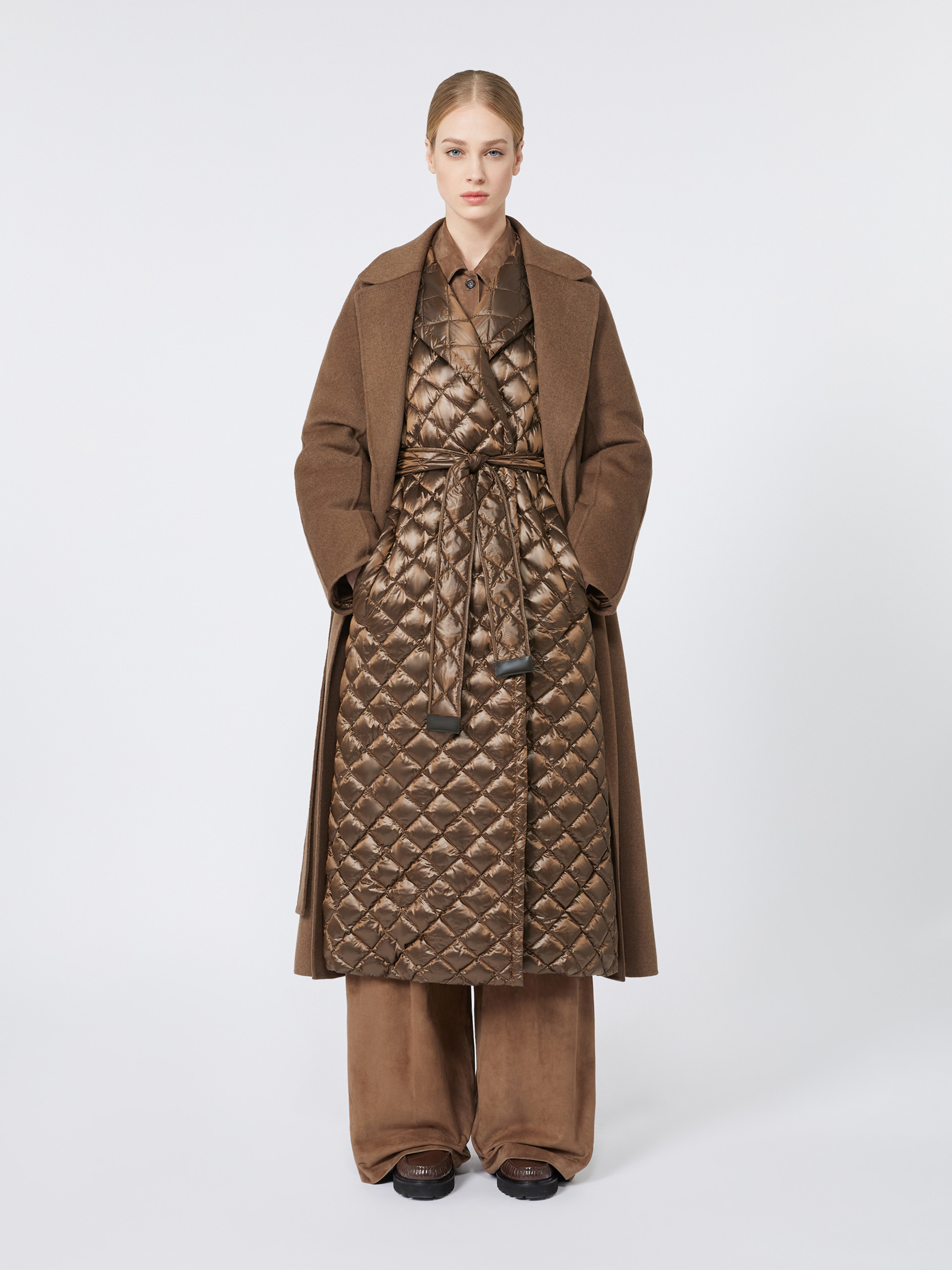 SPACES Long quilted down jacket in water-repellent fabric - 2