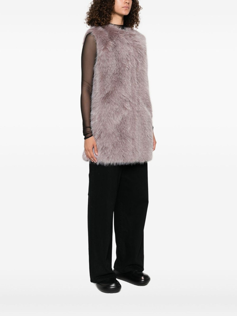 faux-fur sleeveless vest 3