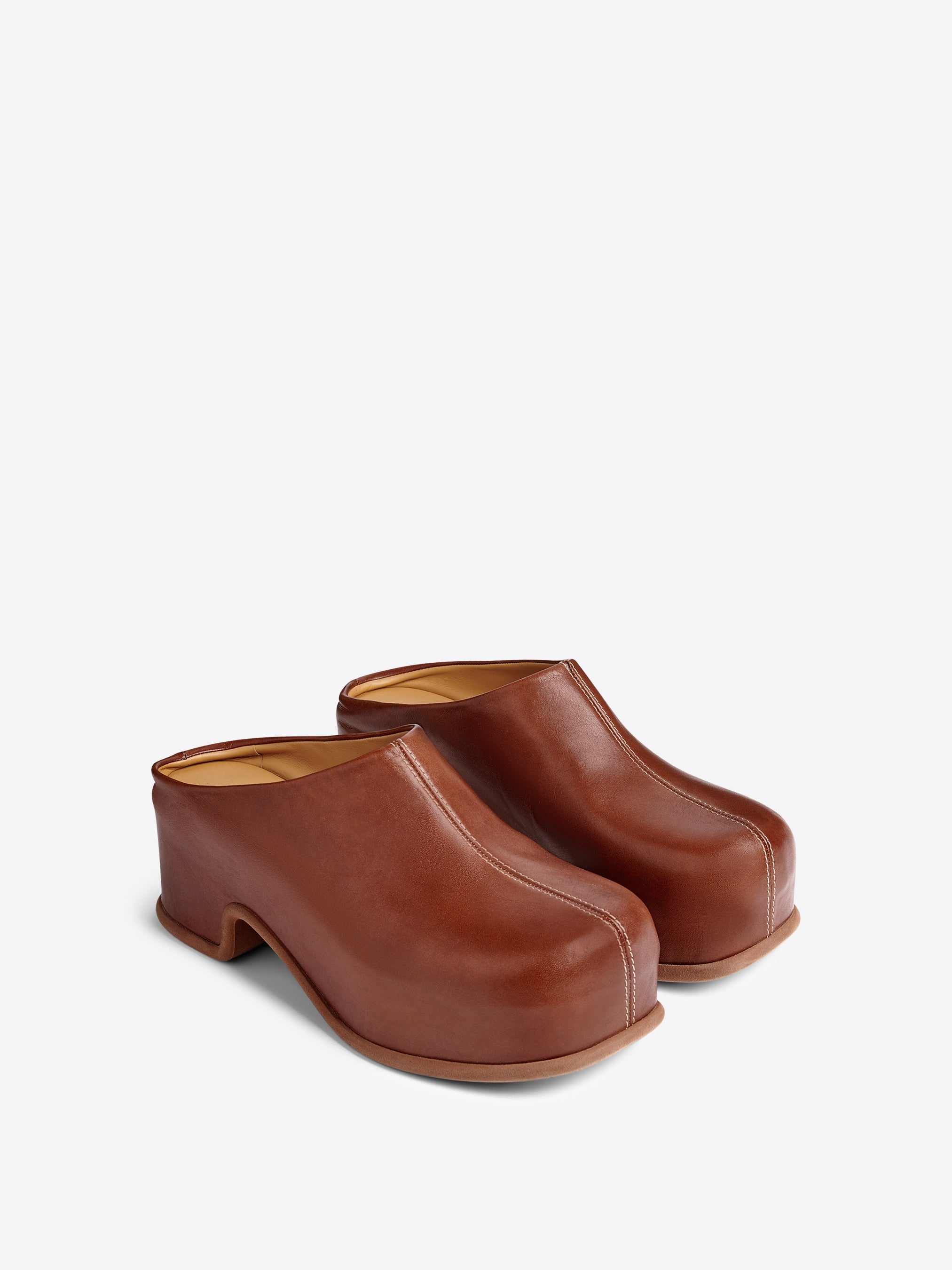 LEATHER CLOGS - 3