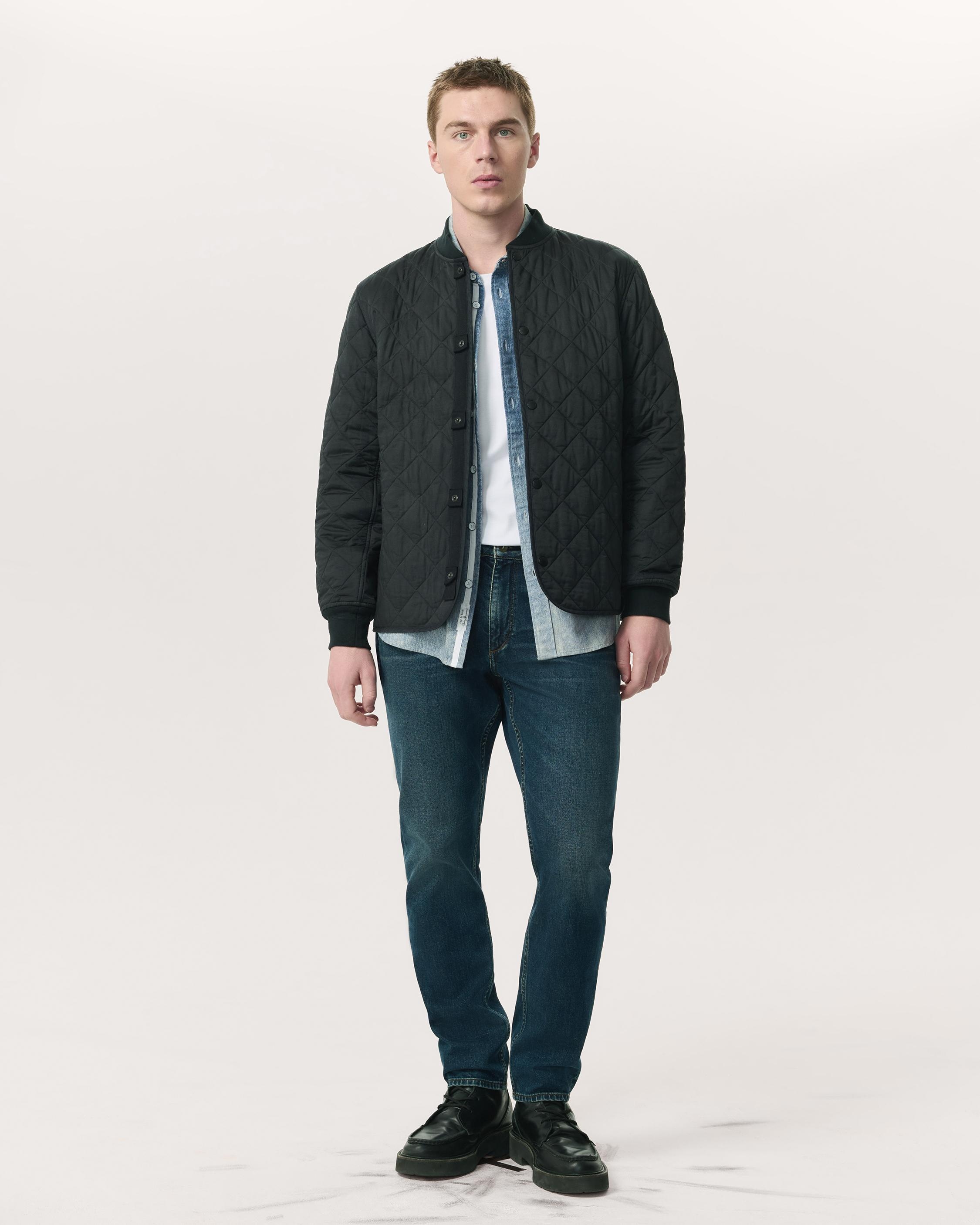 Fit 2 - Cole
Slim Fit Dark Indigo Authentic Stretch Jean - 2