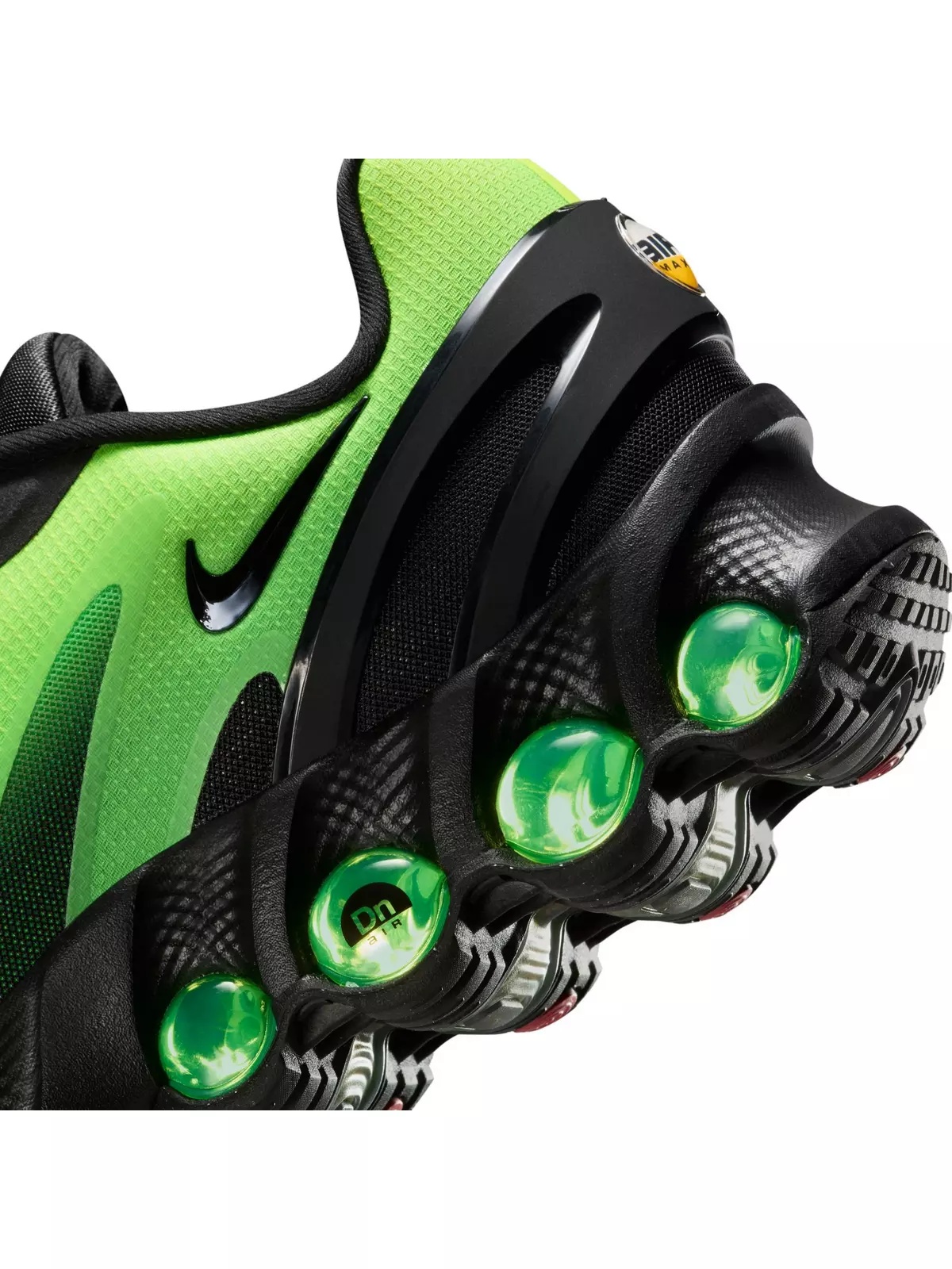Air Max Dn8 "Volt" Men's Shoe - 5
