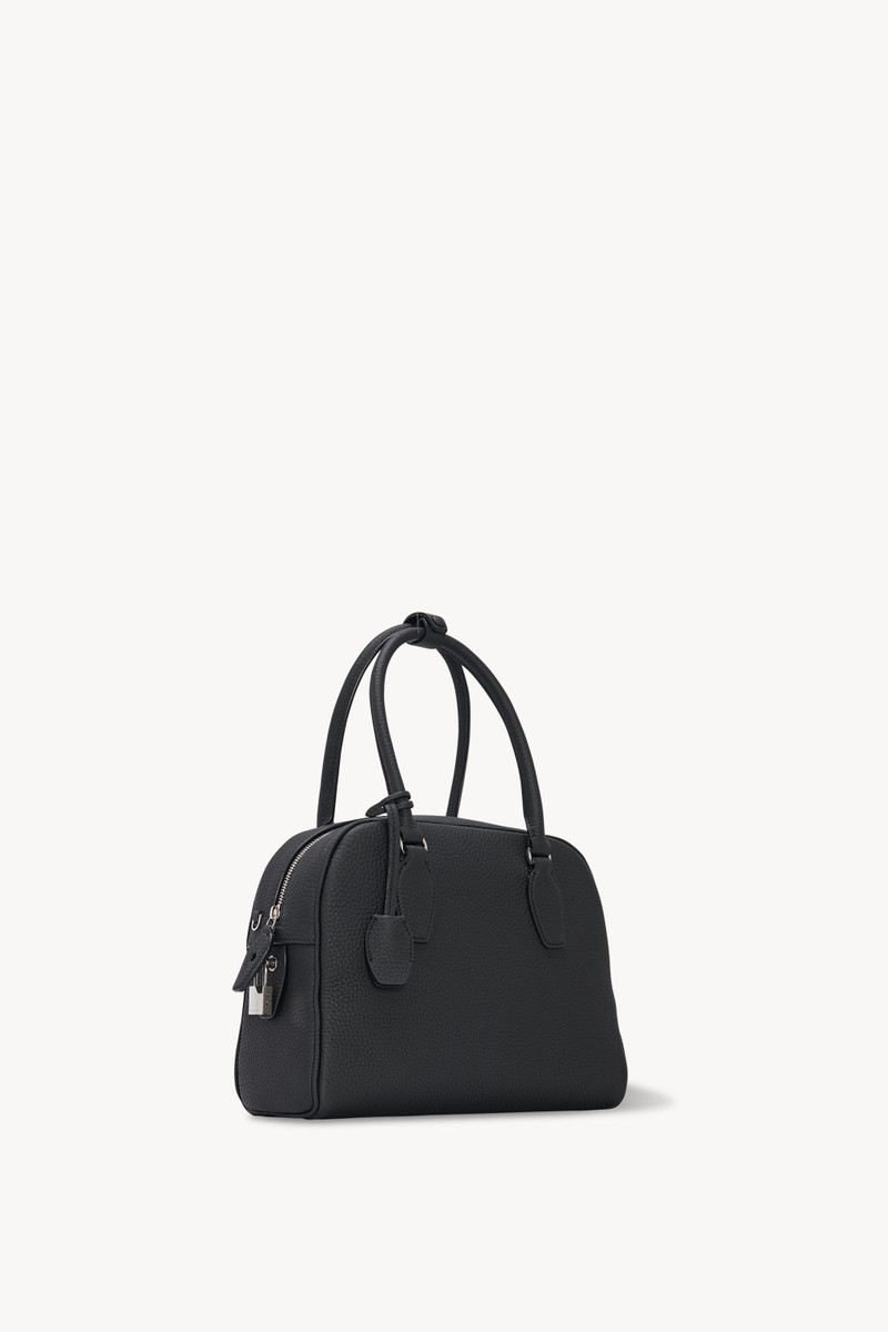 The Row India 10.00 Bag in Leather outlook