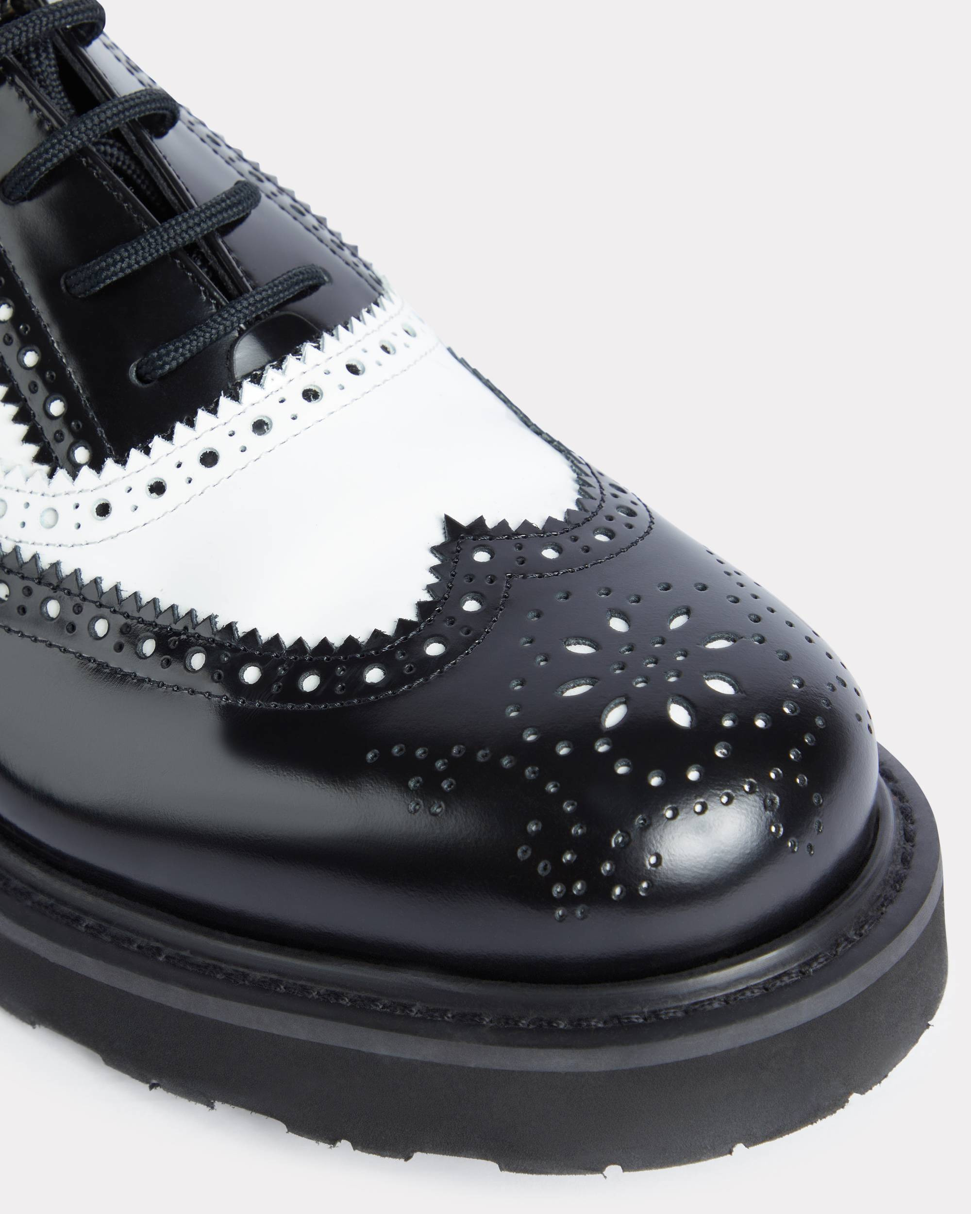 'KENZO Ukio' brogue in leather - 4